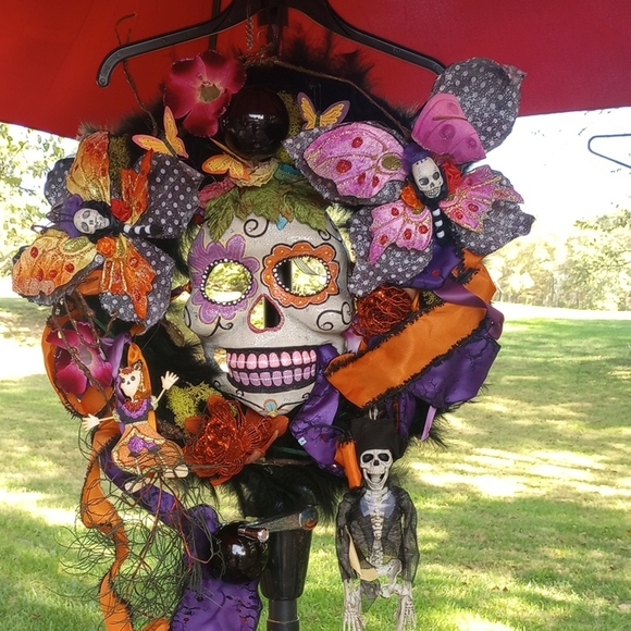 Other - Halloween Skull Wreath